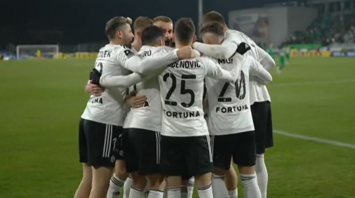 Mało kto już pamięta, kiedy Legia przegrała w lidze. Tym razem pokazała swoją wyższość w Radomiu (VIDEO)